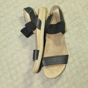 Axxiom Women's 9 Black Stretchy Sandals